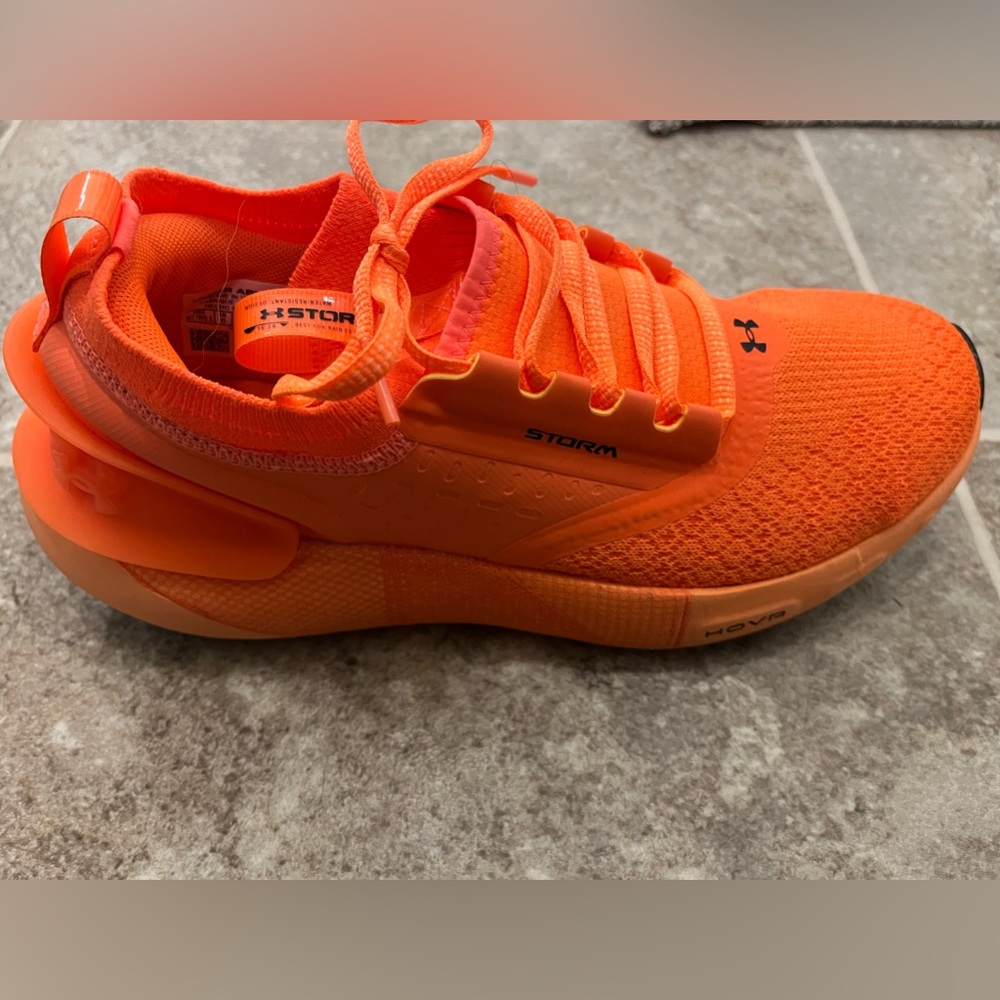 UA shoes